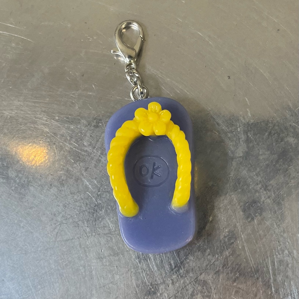 Buildabagg Zipbit Flip Flop PurpleYellow Brand New